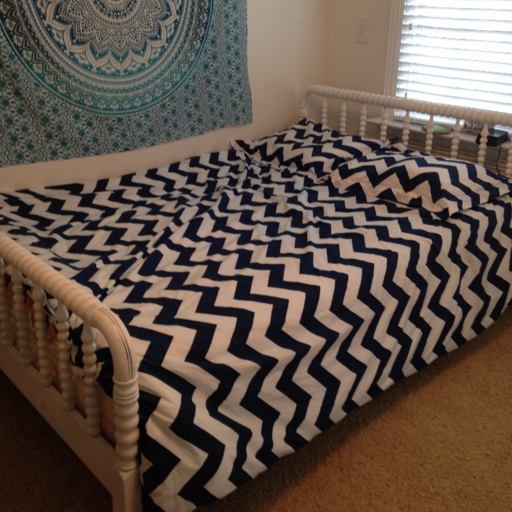 chevron pottery barn bedding